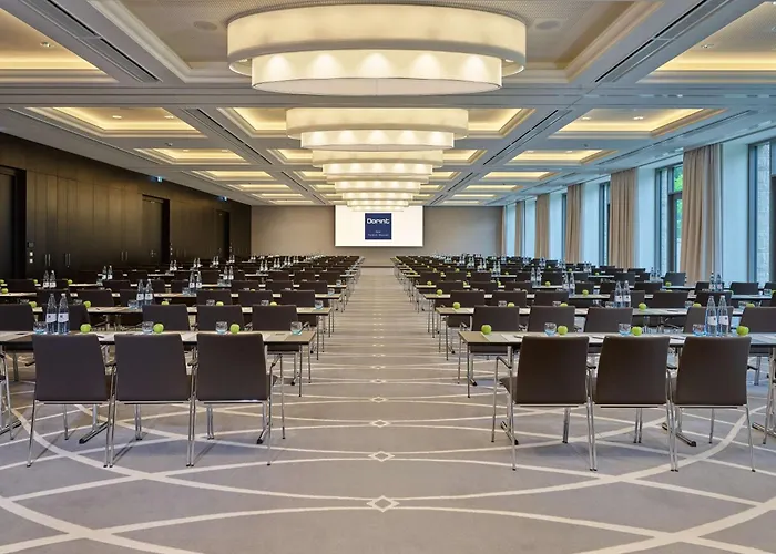 Hotel Mövenpick Frankfurt Oberursel