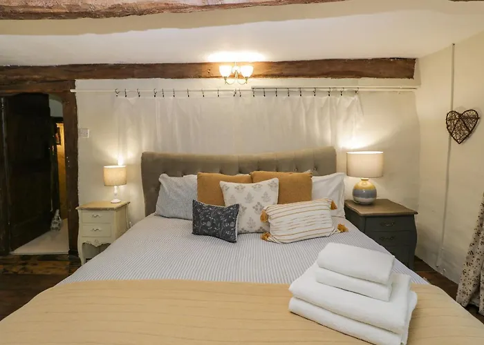 Top Hotels in Castle Combe for a Timeless Escape