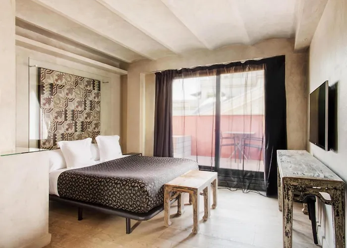 Top Hotels in Barcelona City Centre