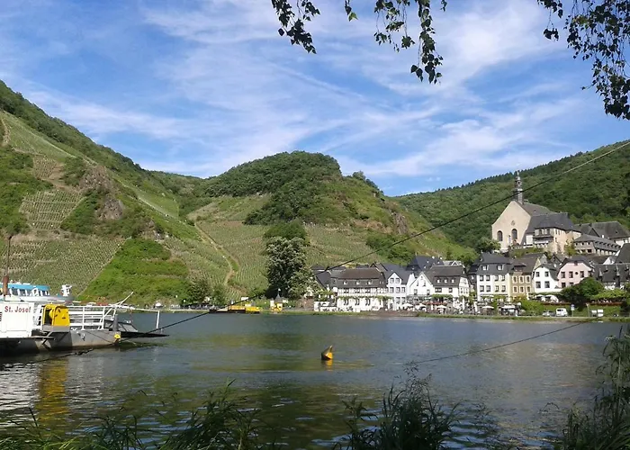 Hotel-Restaurant Weinhaus Traube Ernst